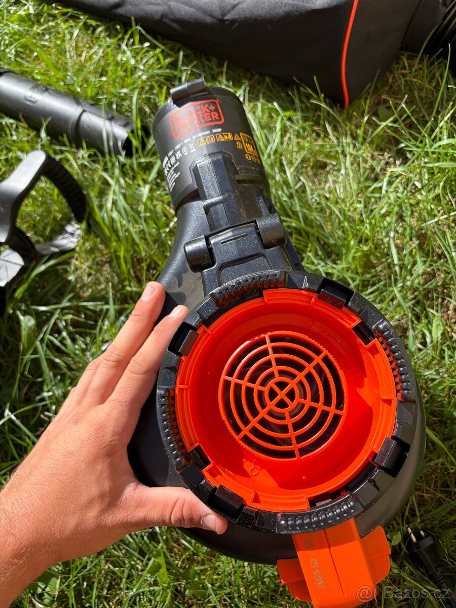 Foukač/vysavac black and decker - 13