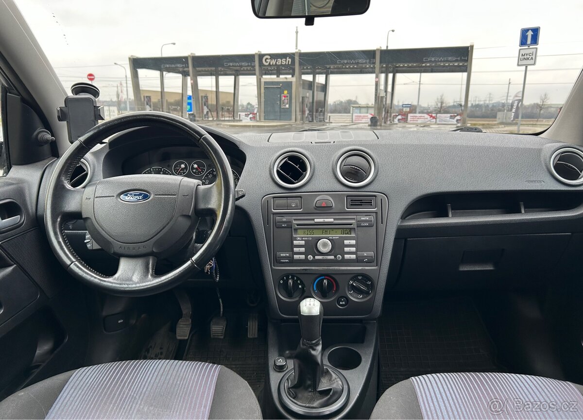 Ford Fusion 1.6 benzín - 13