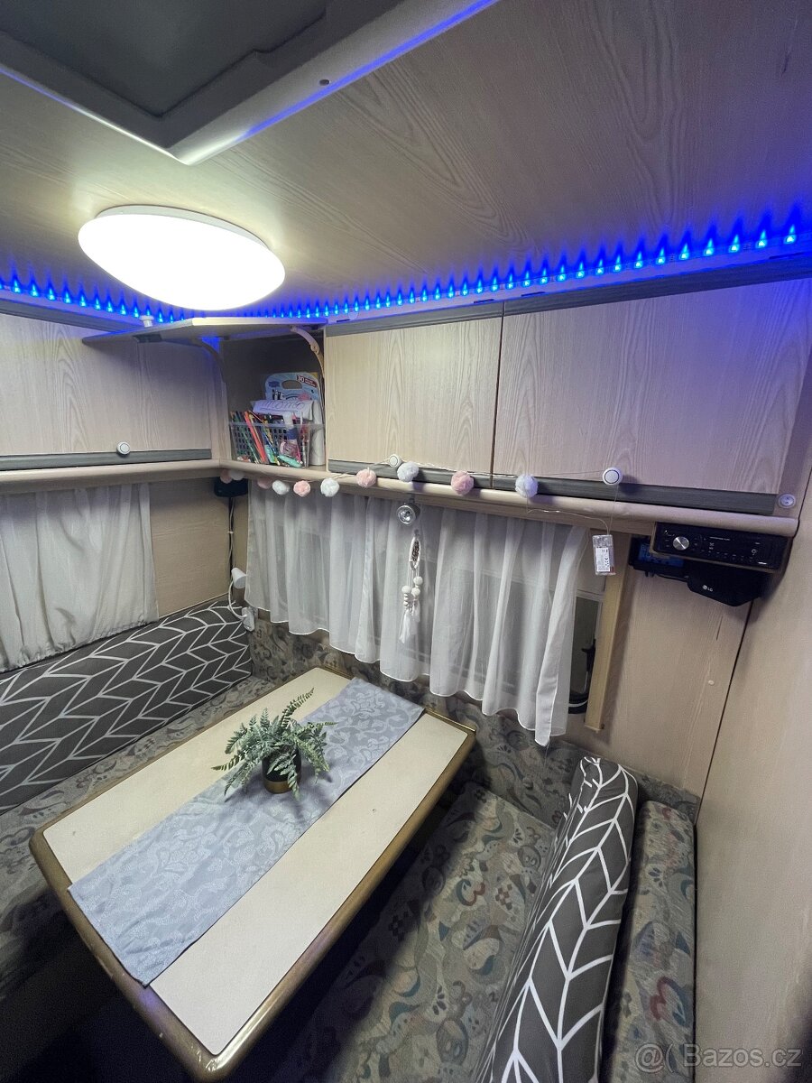 Prodám karavan DETHLEFFS - 13
