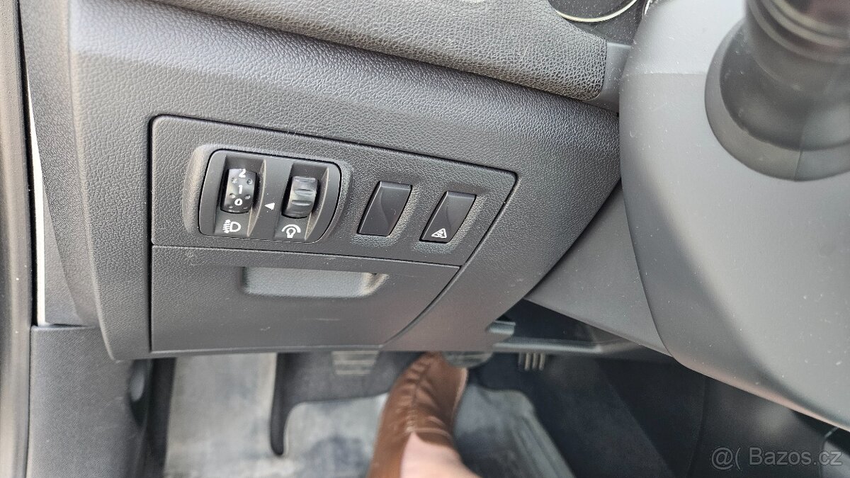 Renault Laguna 3 - 13
