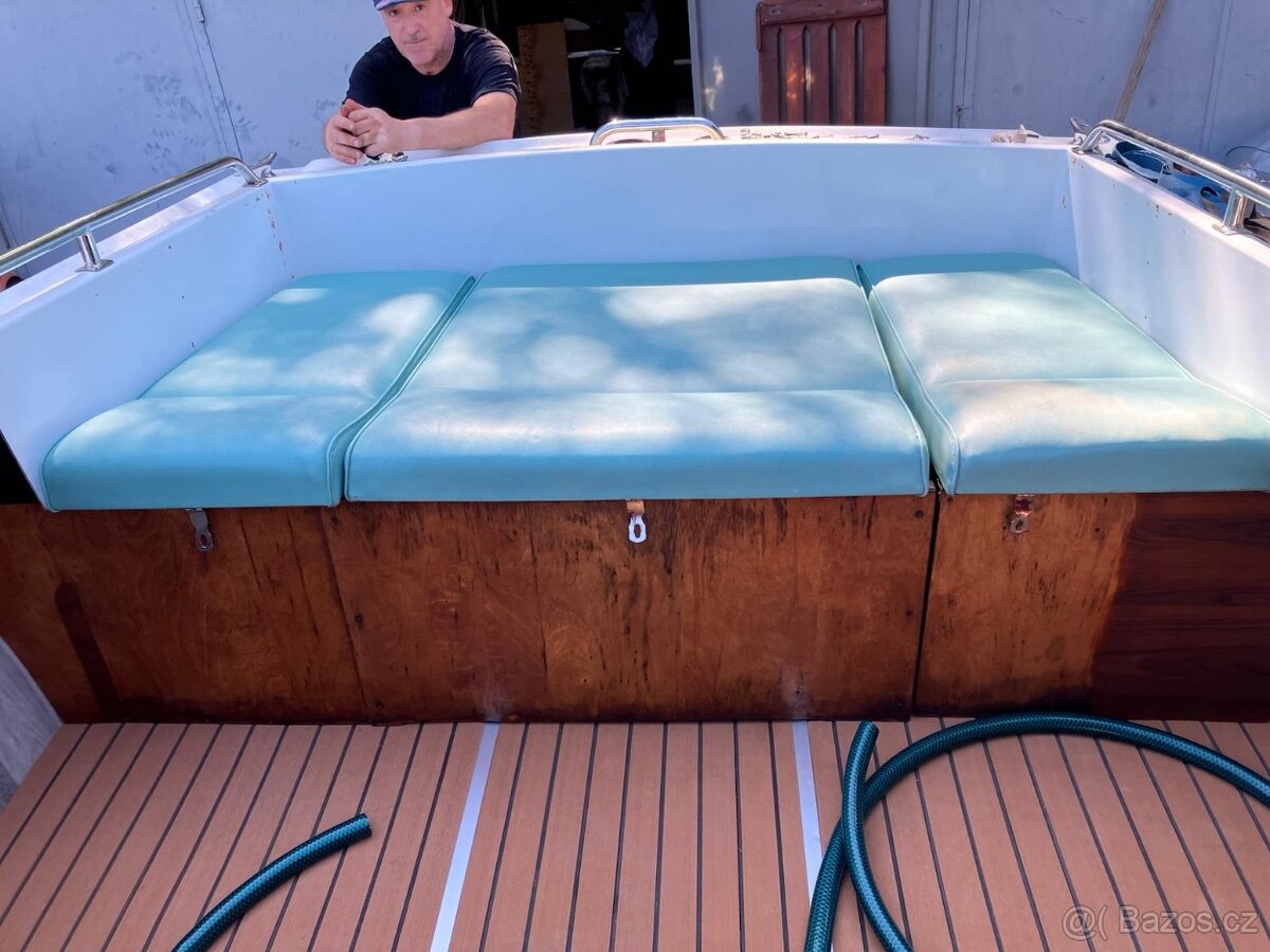 Kajutová loď + vlek - 13