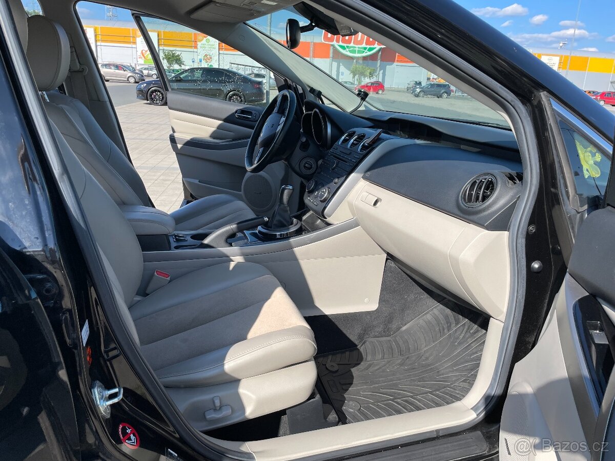 Mazda CX-7, 2.2 MZR, 4x4, kůže, kamera, keyless - 13