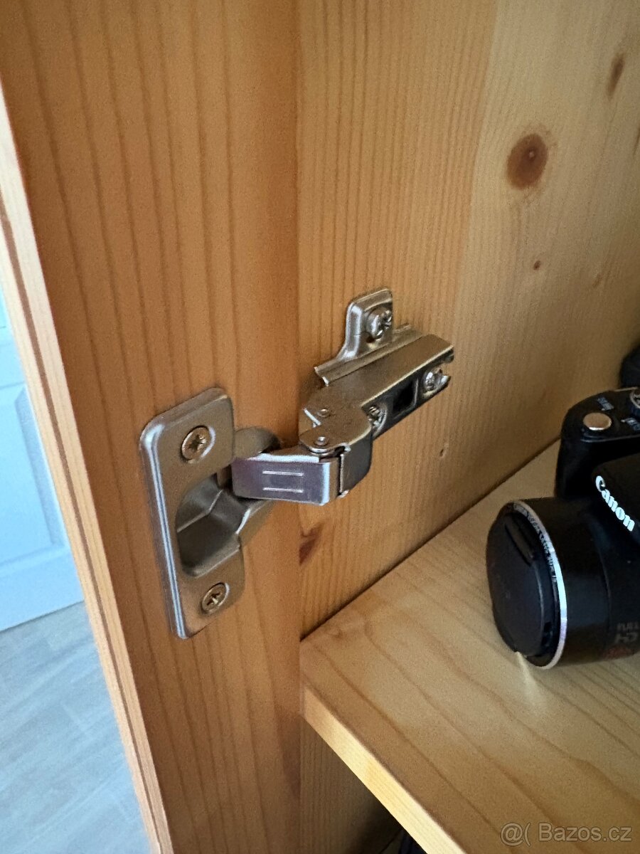 Dvě skříňky - 13