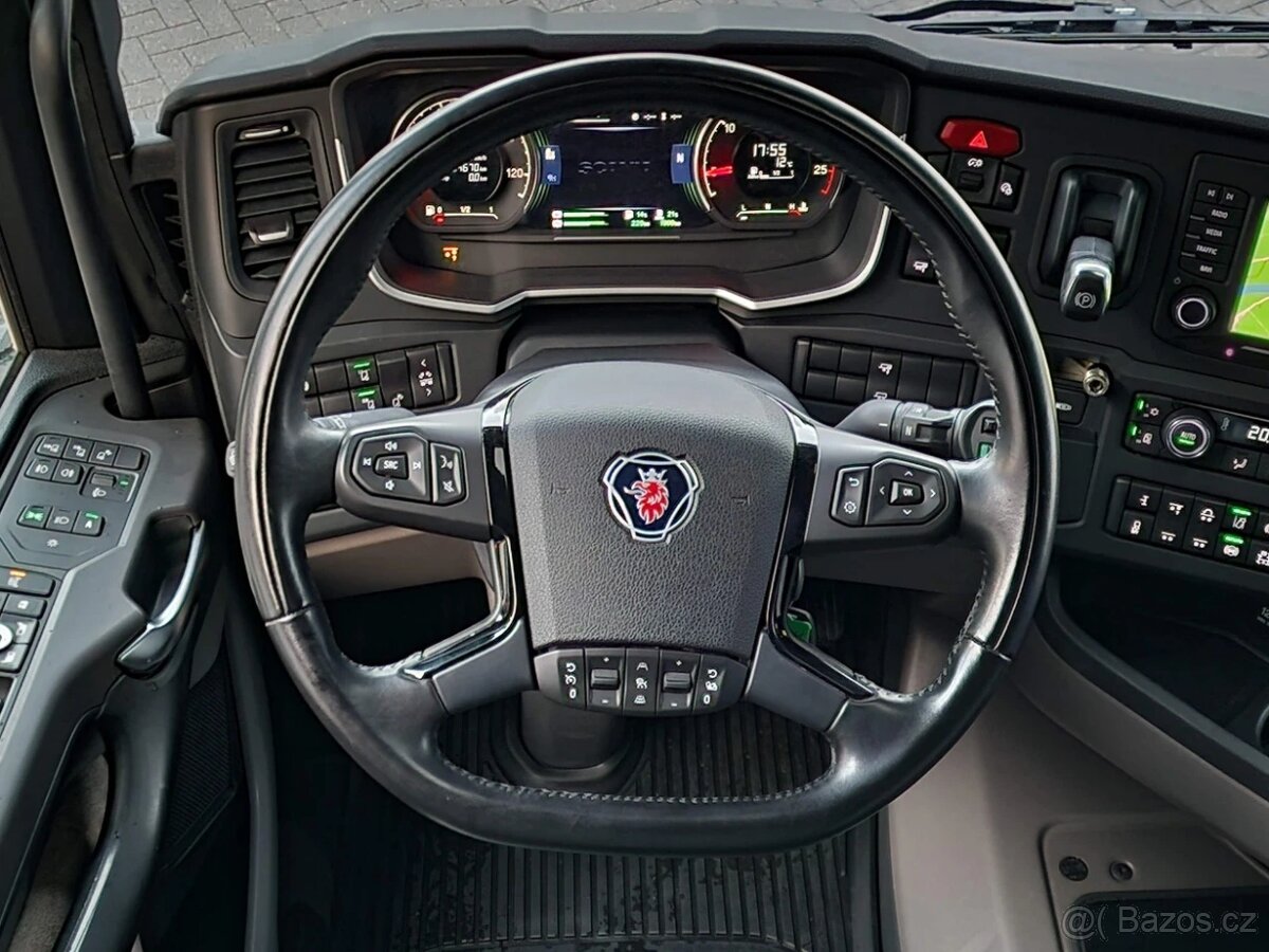 Scania R560 6x2 / Full air / PTO / Super - 13