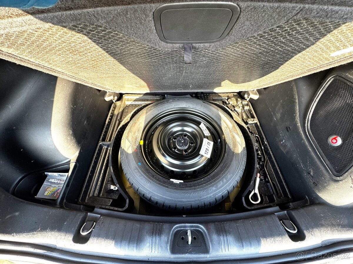 Jeep Compass MultiAir 1.4l z roku 2019 - 13