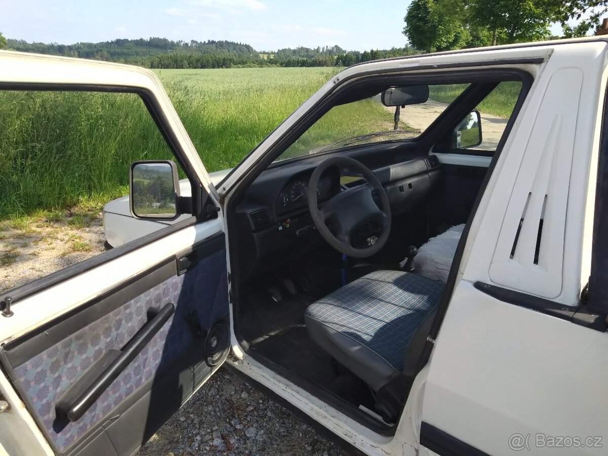 Fiat Fiorino 147 Pick-up - 13