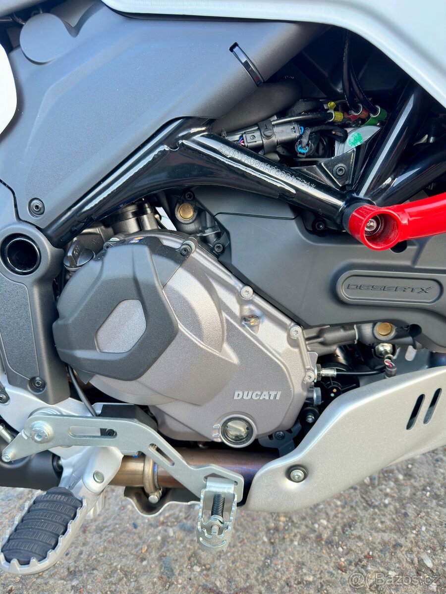 Ducati desert X - 13