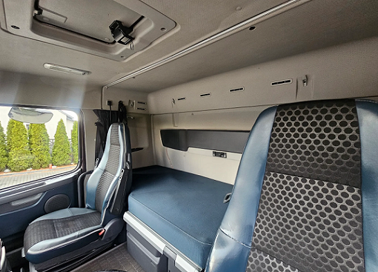 Volvo FH 420 6x4 - valník s hydraulickou rukou - 13