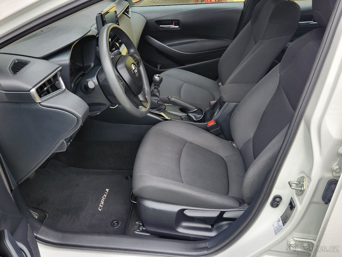 Toyota Corolla 1.5VVT-I 92kW 2023 ČR 1 majitel Záruka 49tkm - 13