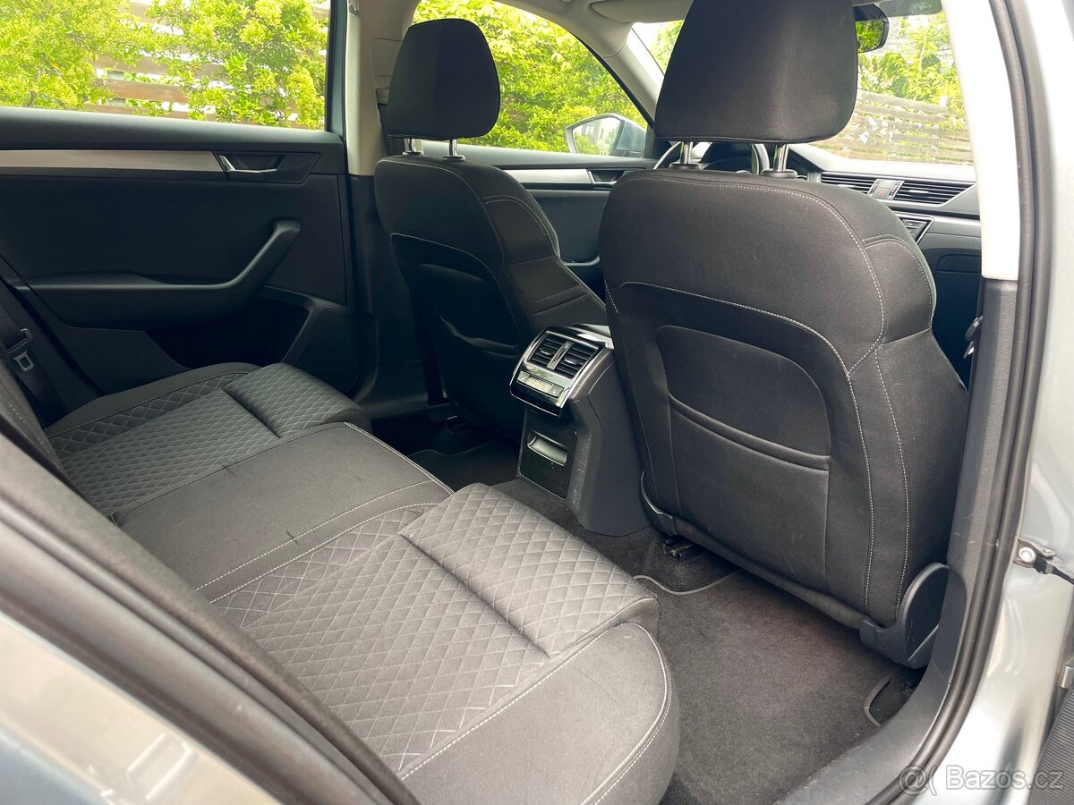 Škoda Superb 2.0 TDI DSG rok 2017 - 13