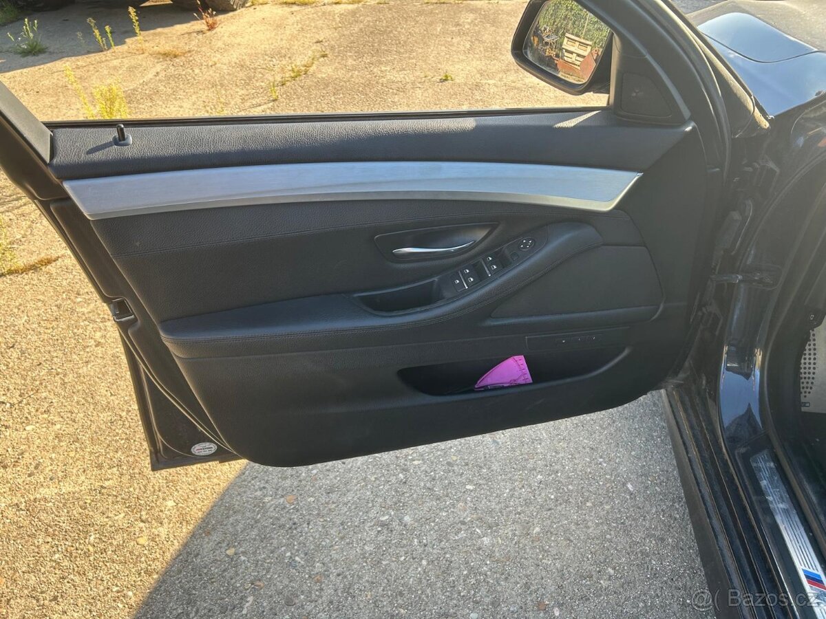 BMW F11 535xd 230 kW M paket – náhradní díly - 13