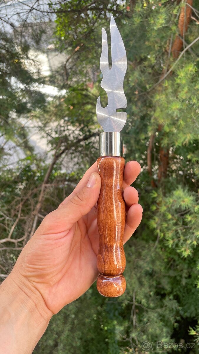 Sada špízů v pouzdře s vidličkou a dvojitými špízy - 13