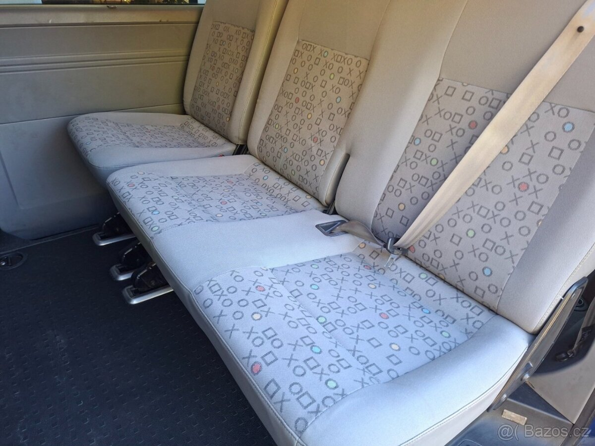 VW TRANSPORTER 1.9TDI 77kW -9.MÍST-TAŽ.ZAŘ.-KLIMA - 13