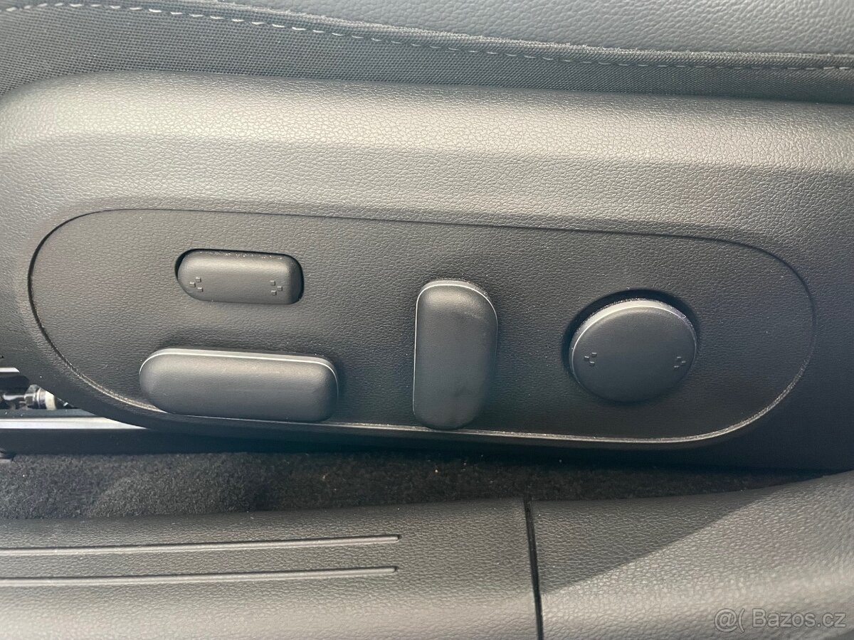 Hyundai Ioniq 6 168kW Style Premium 4x2 AT - 13