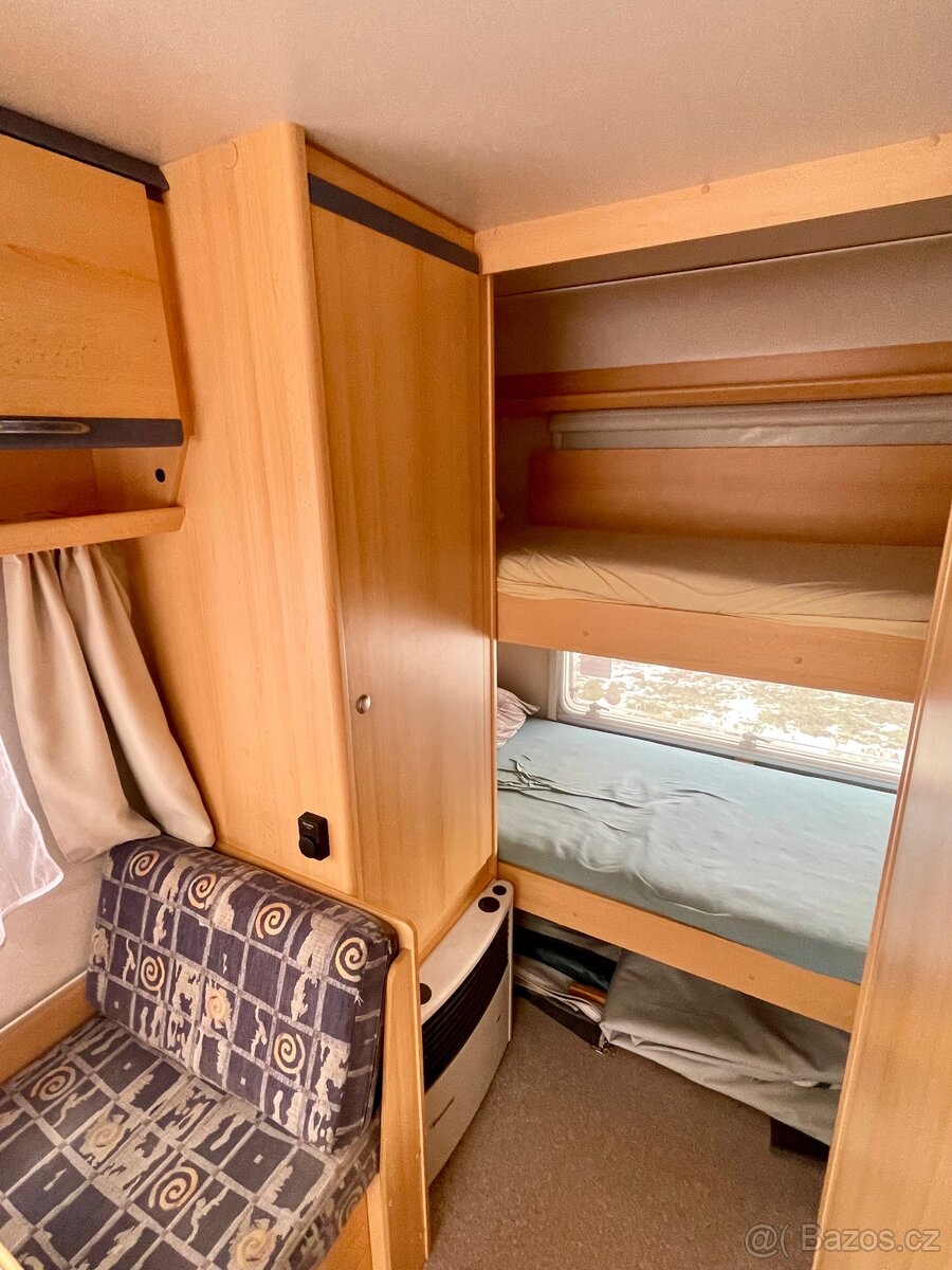 Karavan Knaus Eifelland 500 palandy, markýza, stan - 13