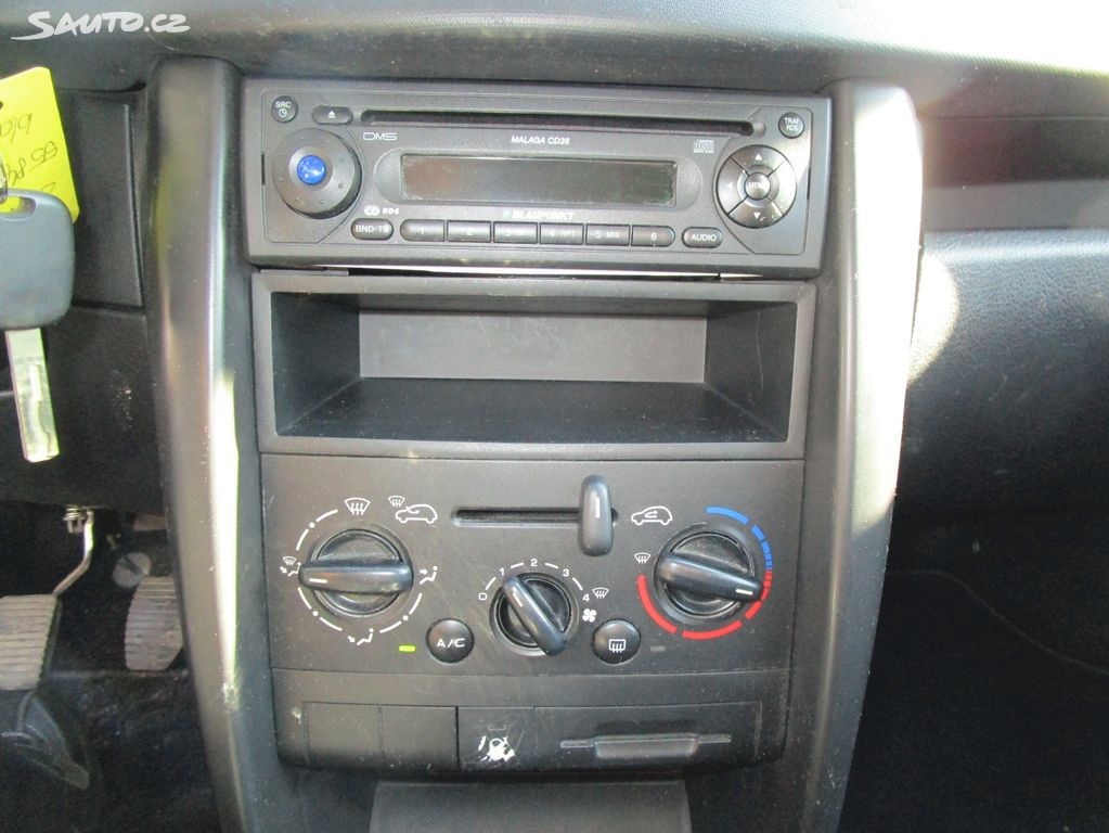 Peugeot 207, 1,4 - 54KW - NOVÁ STK+OLEJ - 13