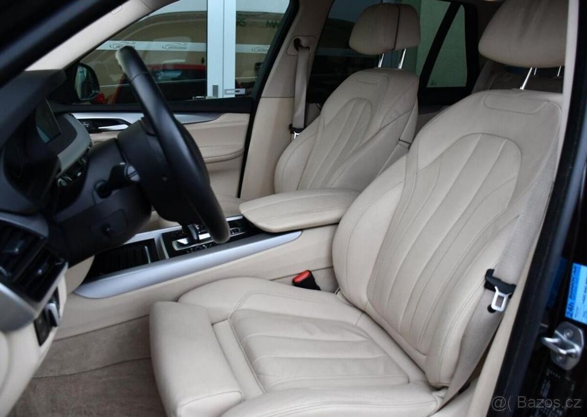 BMW X5 xDrive40d K360°ACC ČR - 13