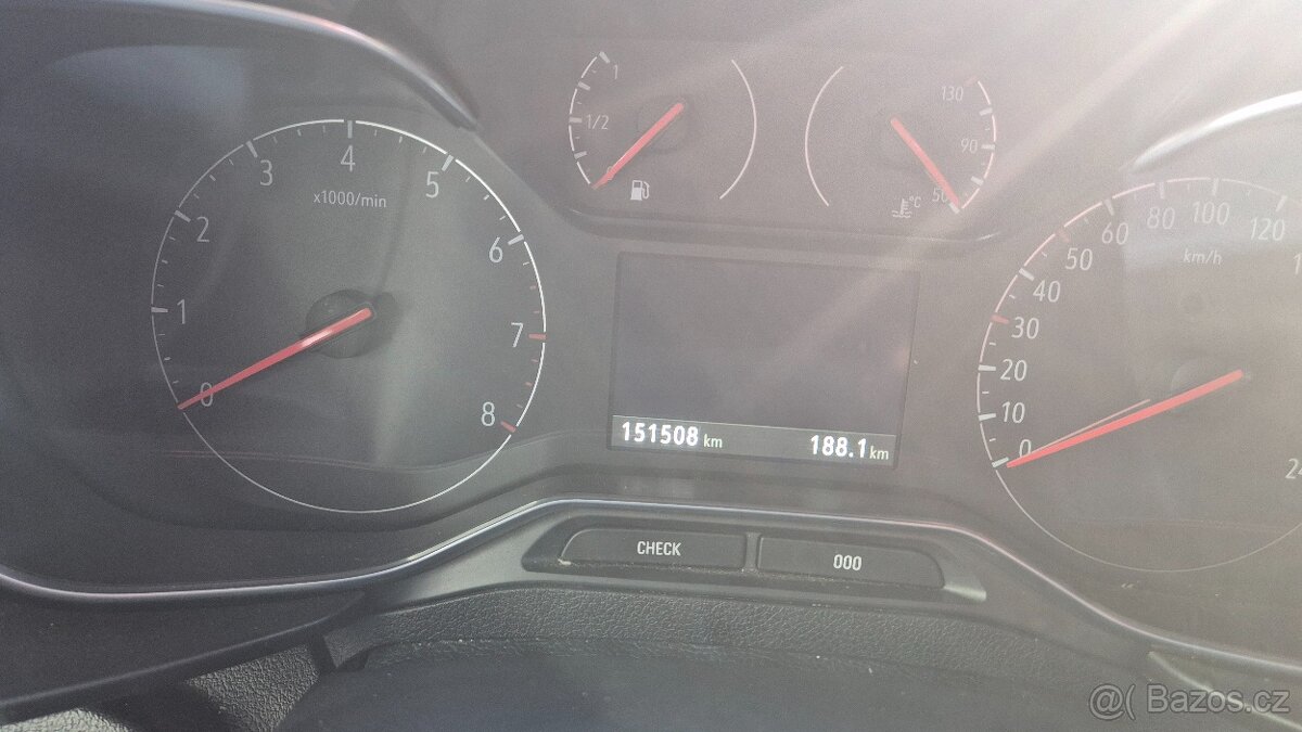 Opel Combo Life 1.2 81KW - 13