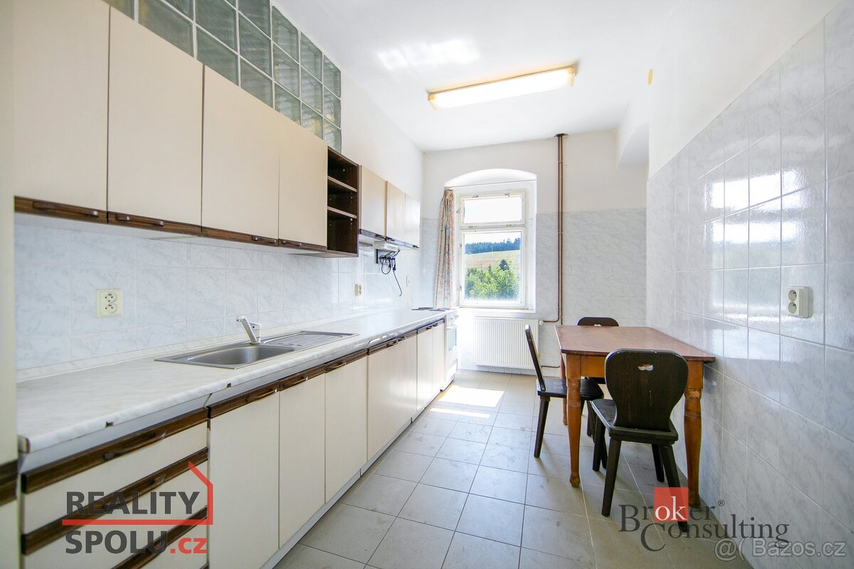 Prodej, komerční/ubytování, 520 m2, nám. J. Švermy, Kovářská - 13