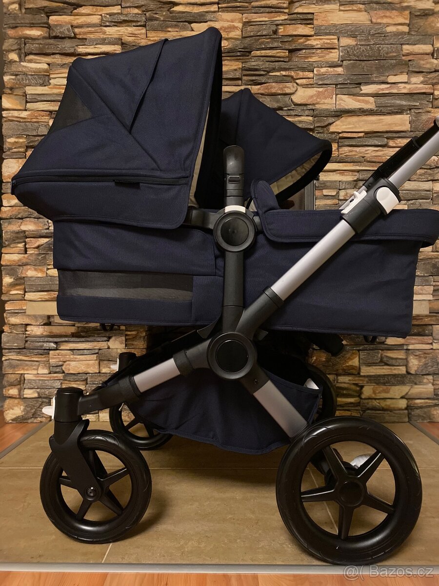 Aktuální model Bugaboo Donkey 5 Classic navy - 13