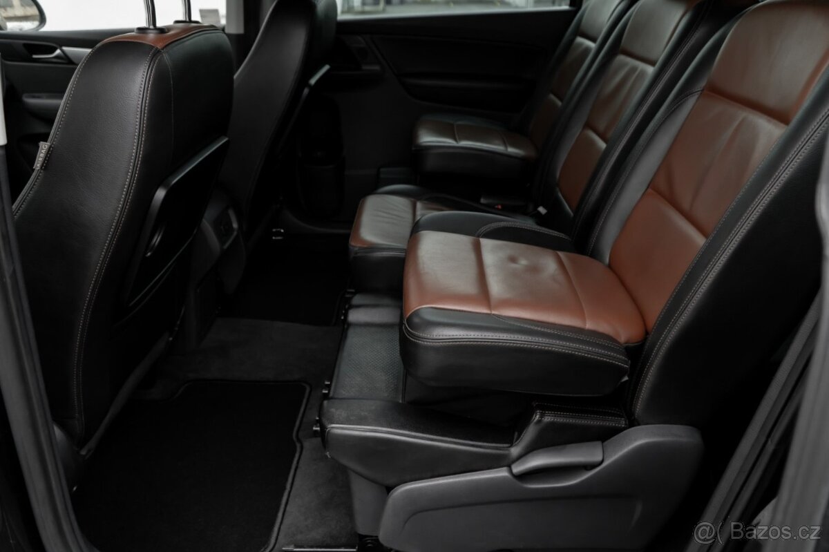 Volkswagen Sharan 1.4 TSI MAX VÝBAVA 7MÍST - 13
