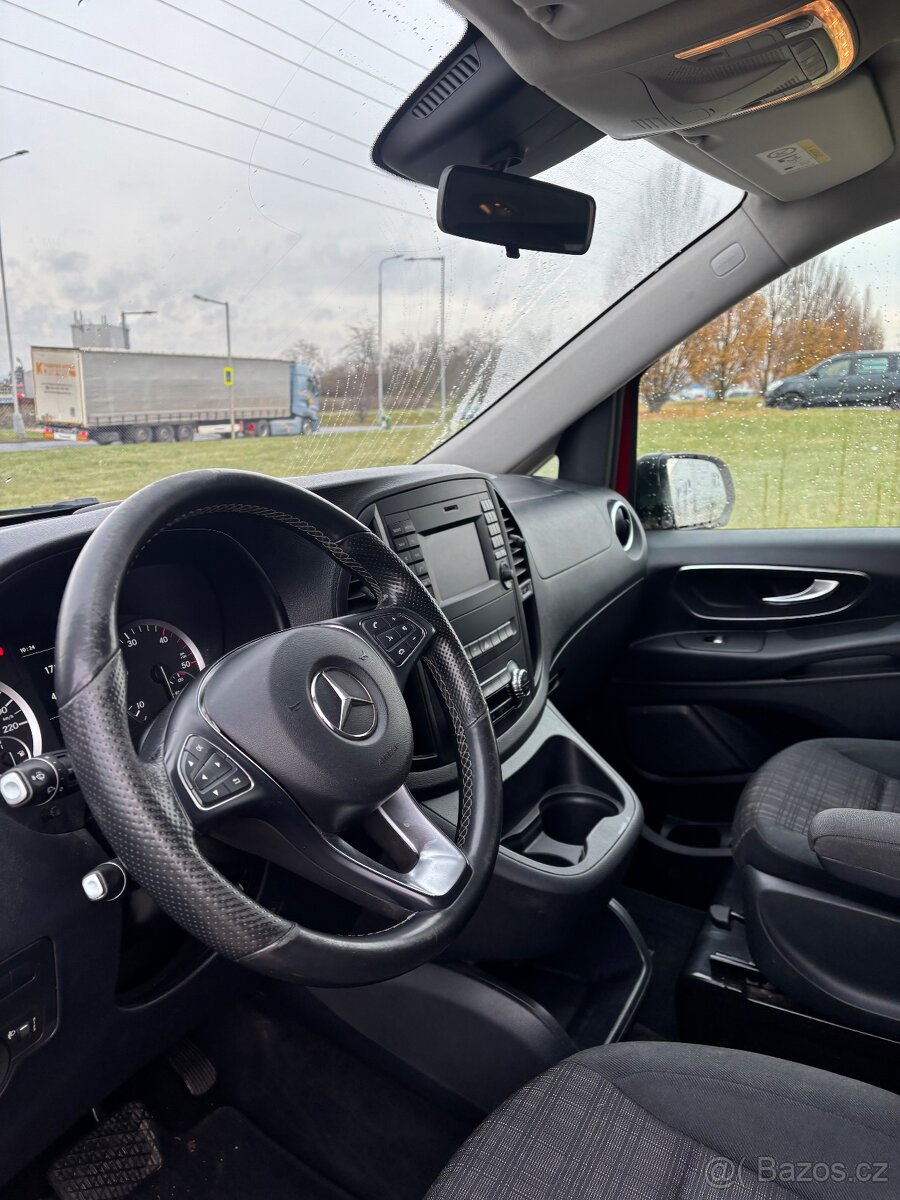MERCEDES VITO TOURER LONG 8 MÍST 140KW 4/4 - 13