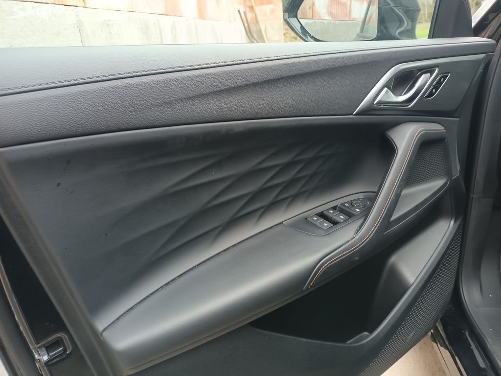 MG HS, 1.5i 125kw Excl. 11800tkm dph - 13