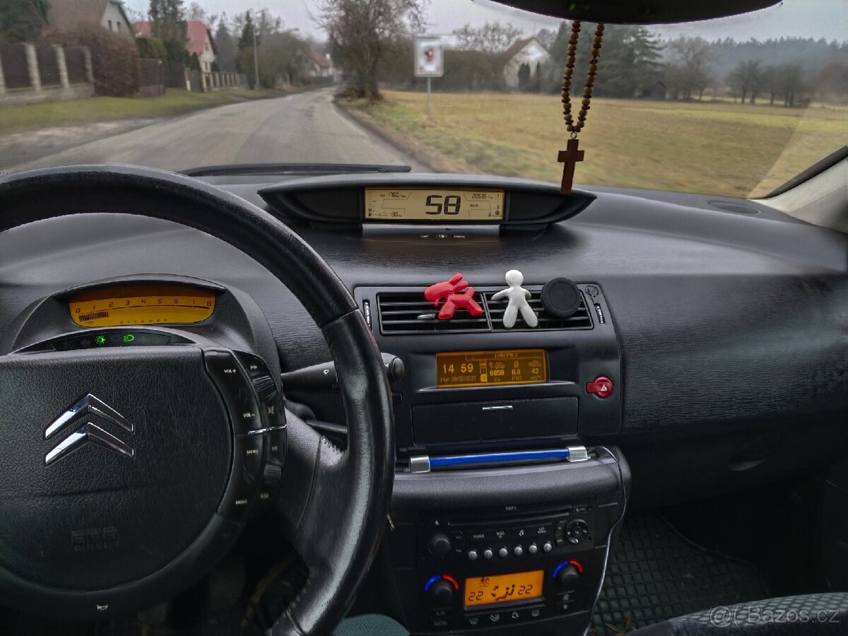 Citroen C4 - 13