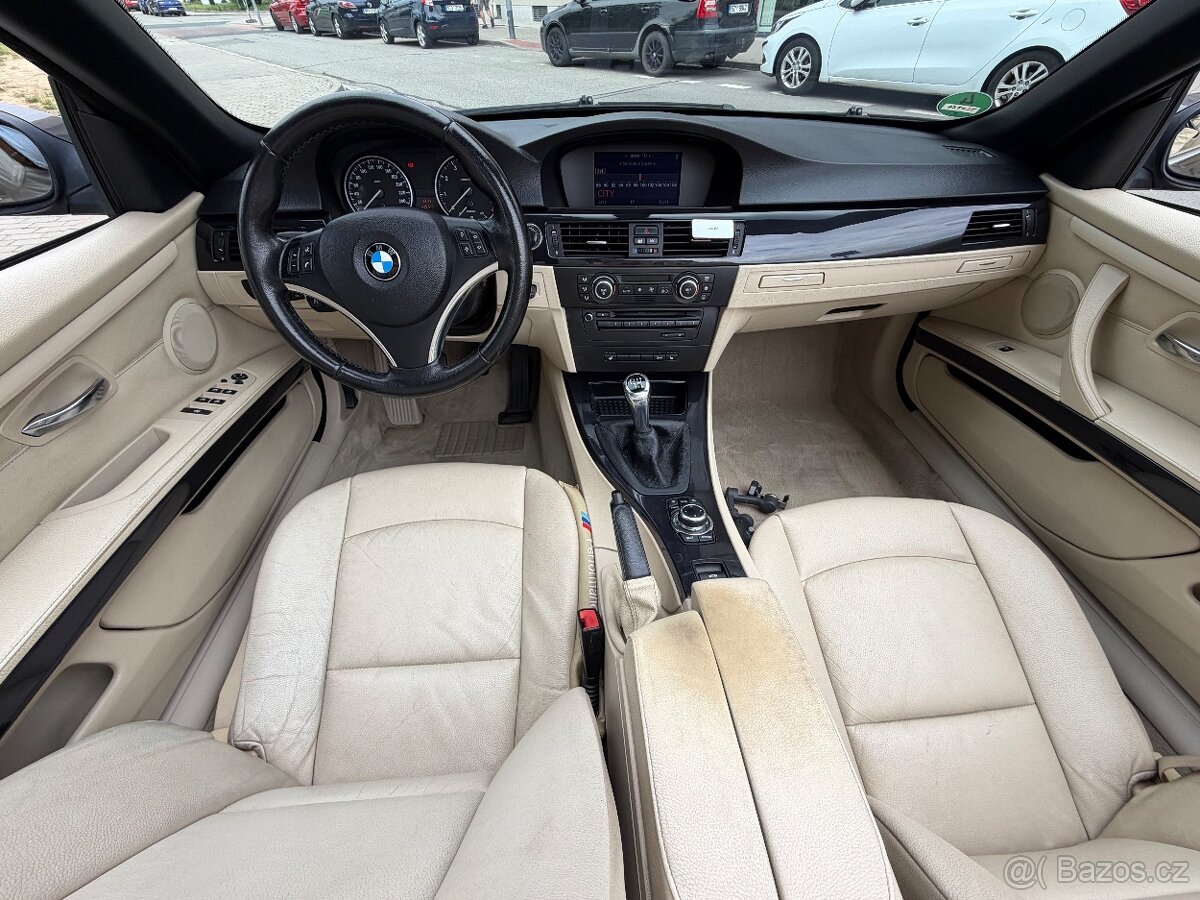 BMW Řada 3, 320i Cabrio - 13