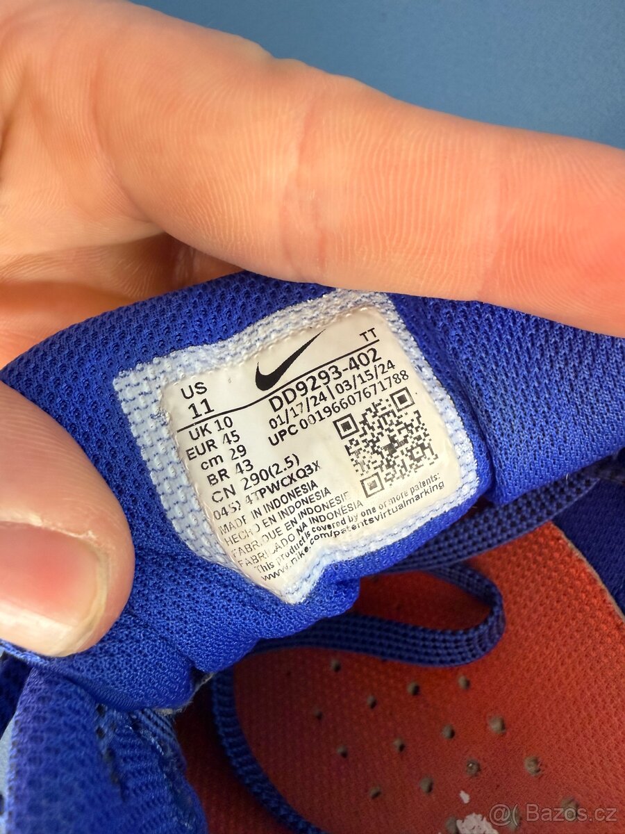 Nike - 13