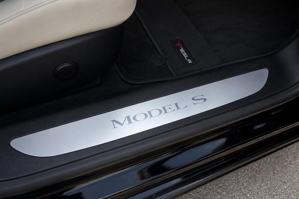 Tesla Model S S75D AWD, 245 kW - 13
