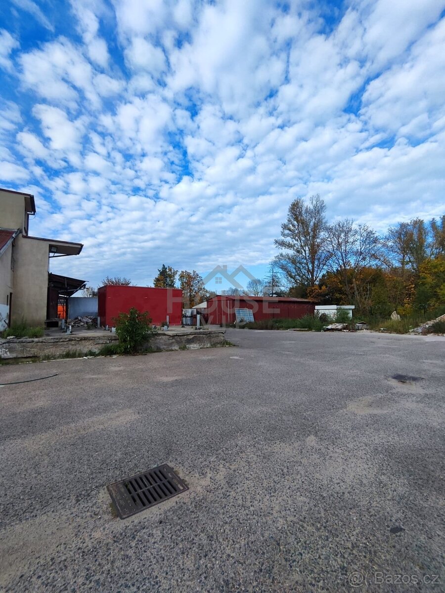 Prodej skladu 4.222 m², Sportovní, Přelouč., ev.č. 01108 - 13