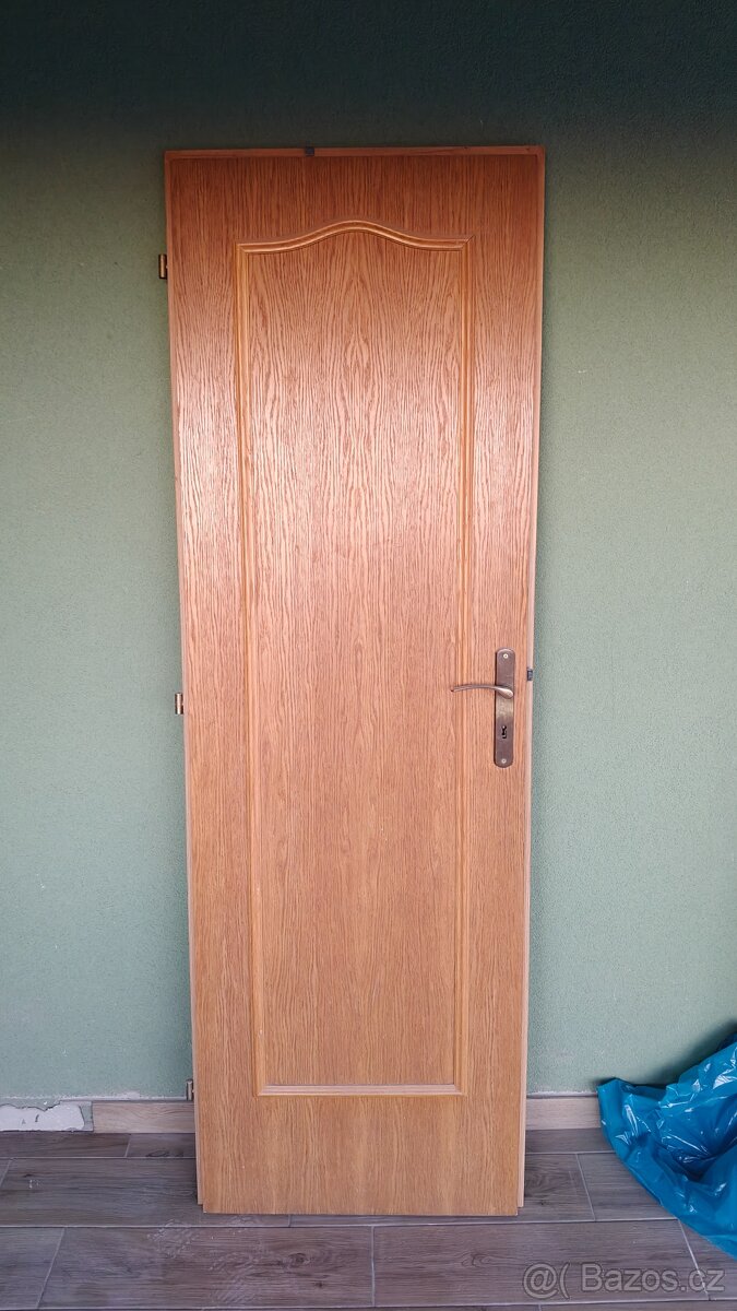 Hezké interiérové dveře s kováním - 13