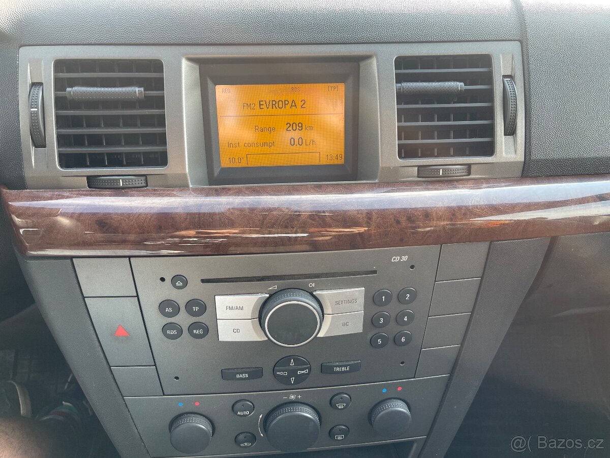 Opel Vectra C 1.8 90kW 2005 - 13