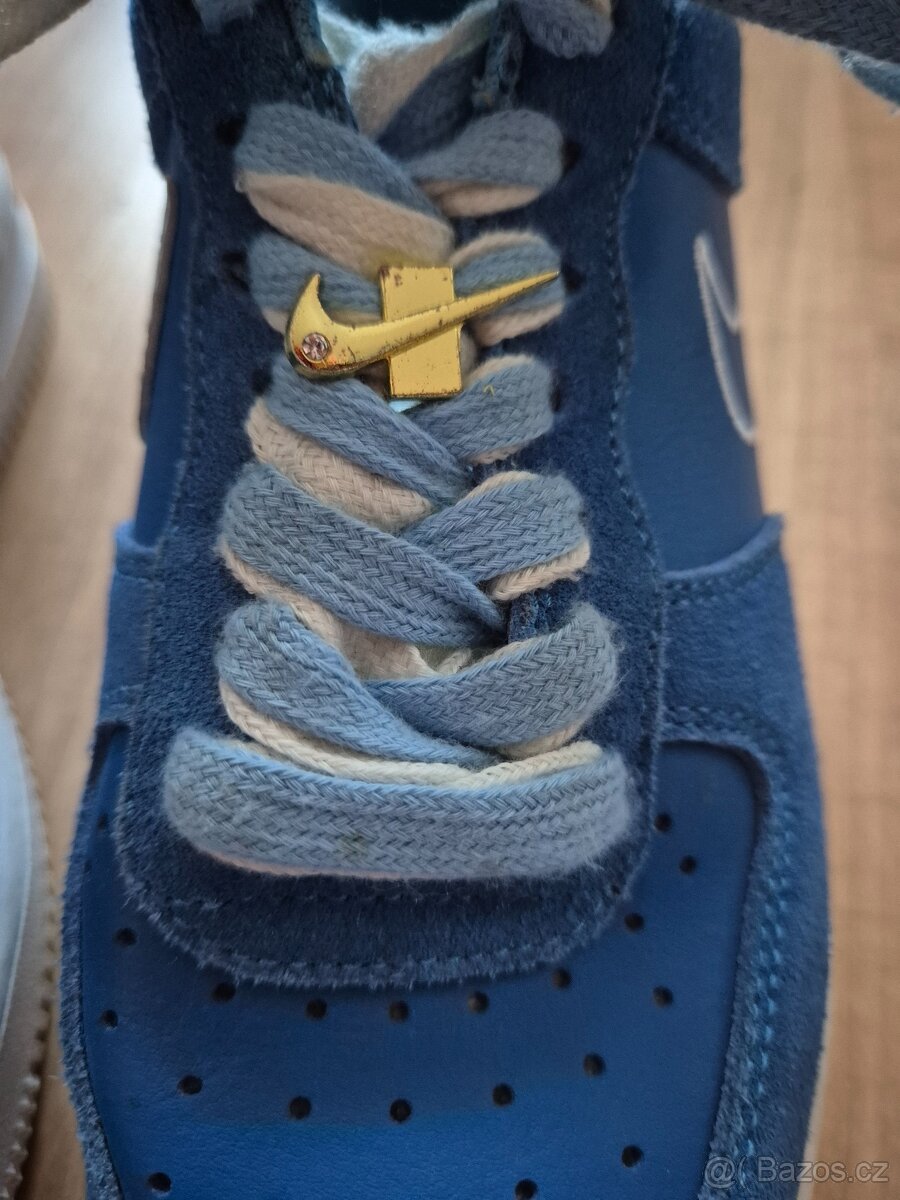 Nike Air Force 1 ´07 LV8 blue 36,5 - 13