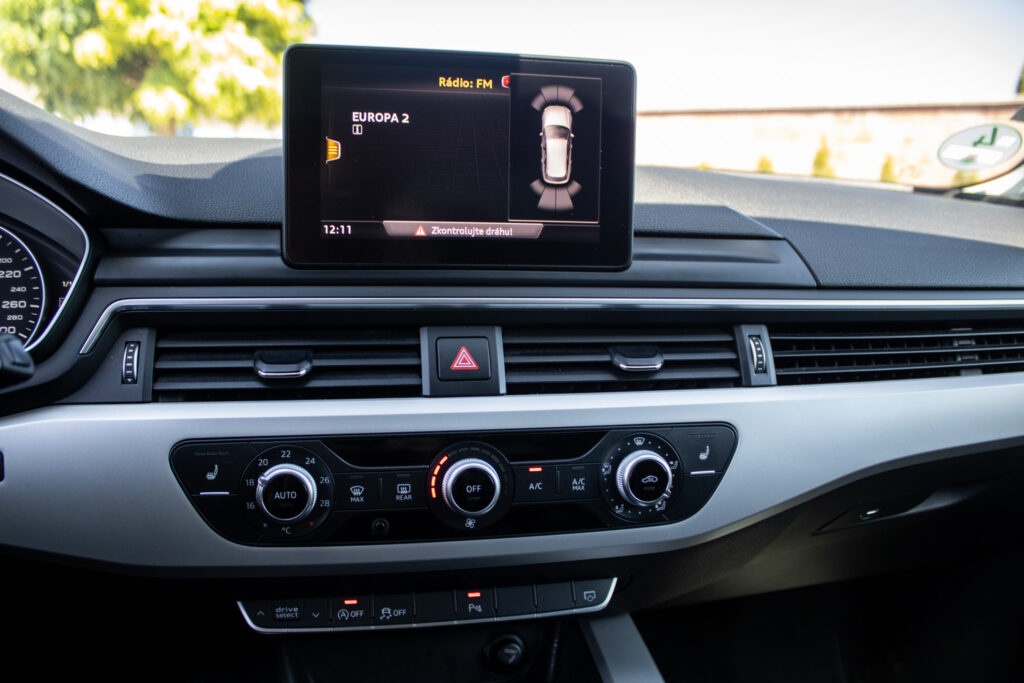 Audi A4 2.0 TDI 2016 - 13