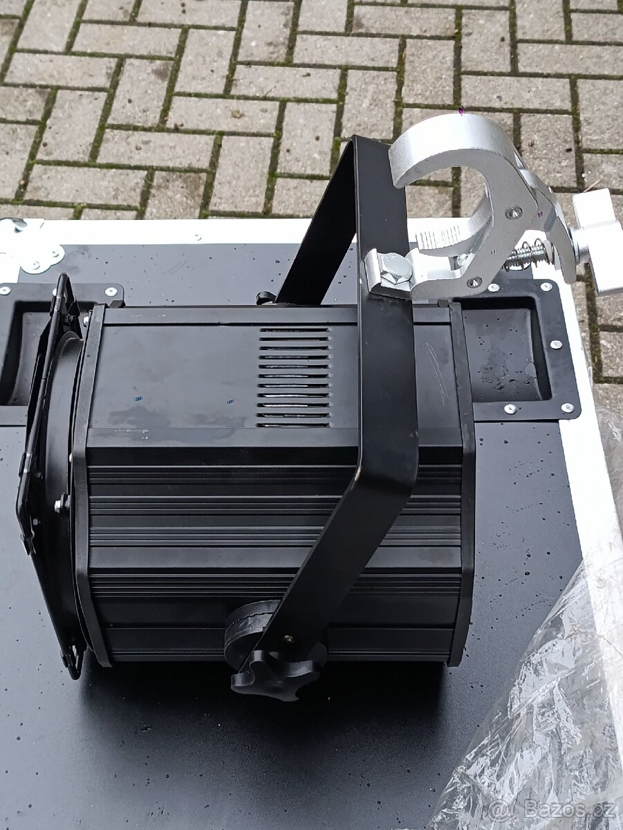 Prodám profi case na 4ks WASH 19x15 Wat - 13