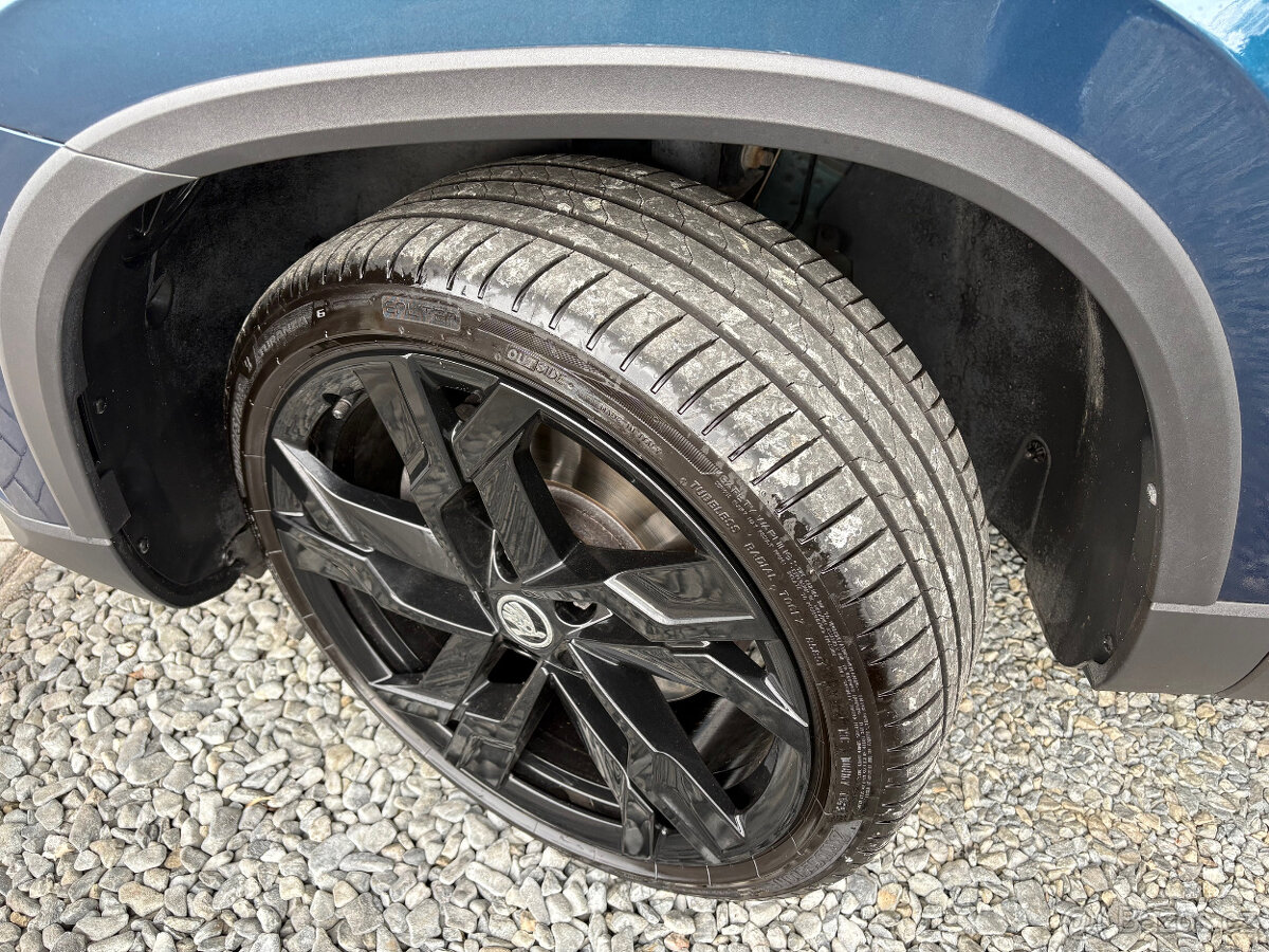 Škoda Karoq 1.5 TSi DSG, led, navi, tempo, kamera - 13