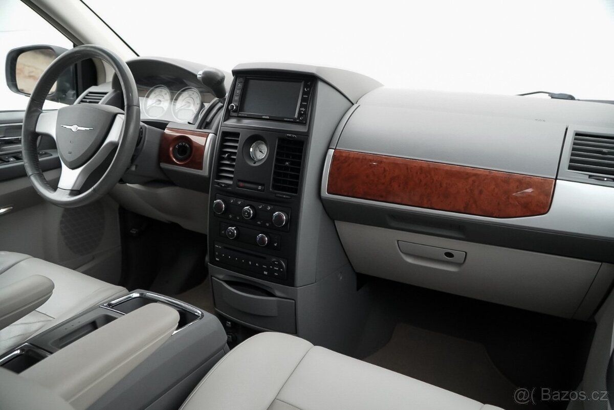 Chrysler Town & Country 3.8L V6 LPG - 13