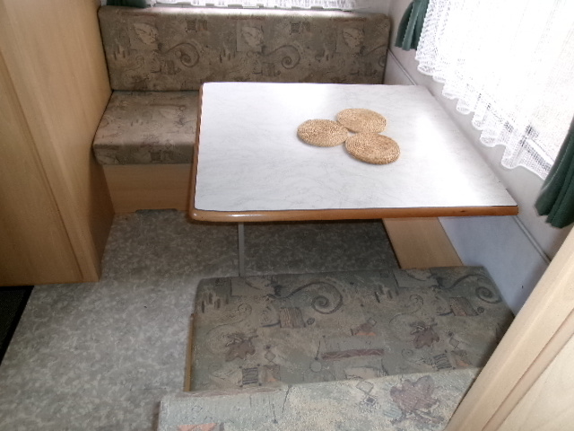 CHATEAU CANTARA 445 - PRO 4 OSOBY, STAN - 13