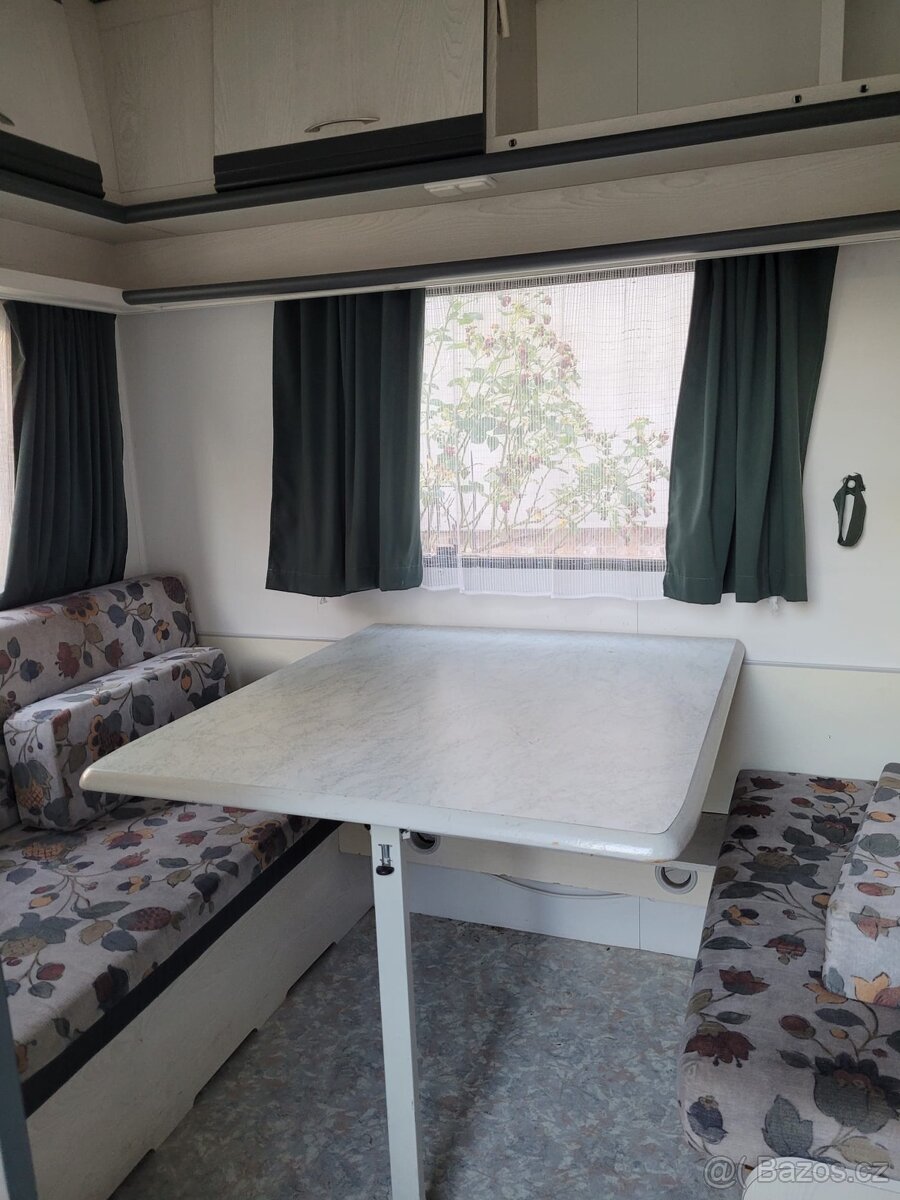 Karavan Chateau 445 - 13