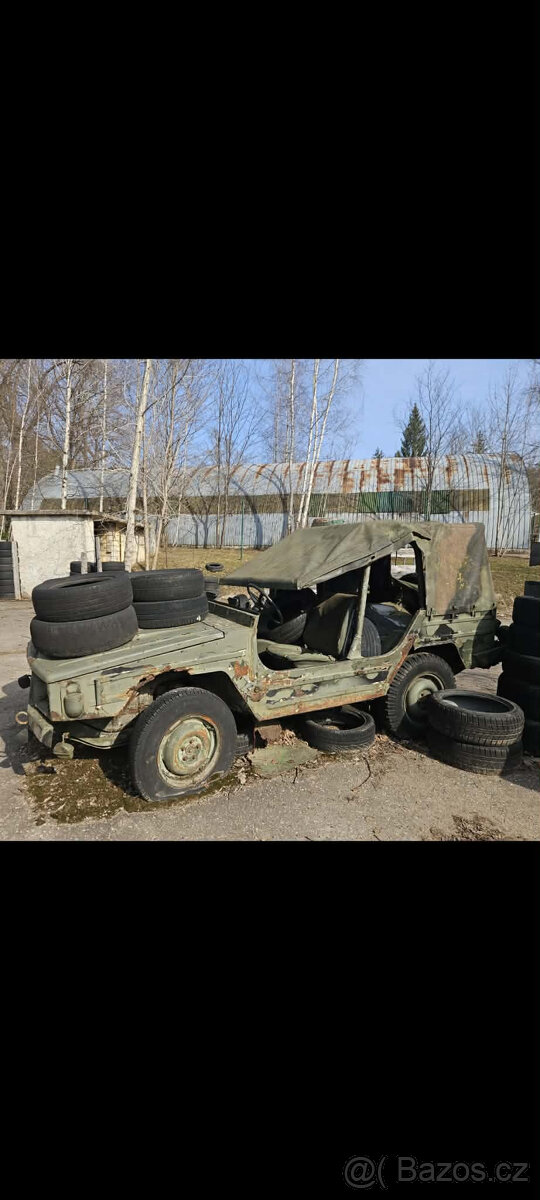 VW Iltis 183 dvě auta - 13