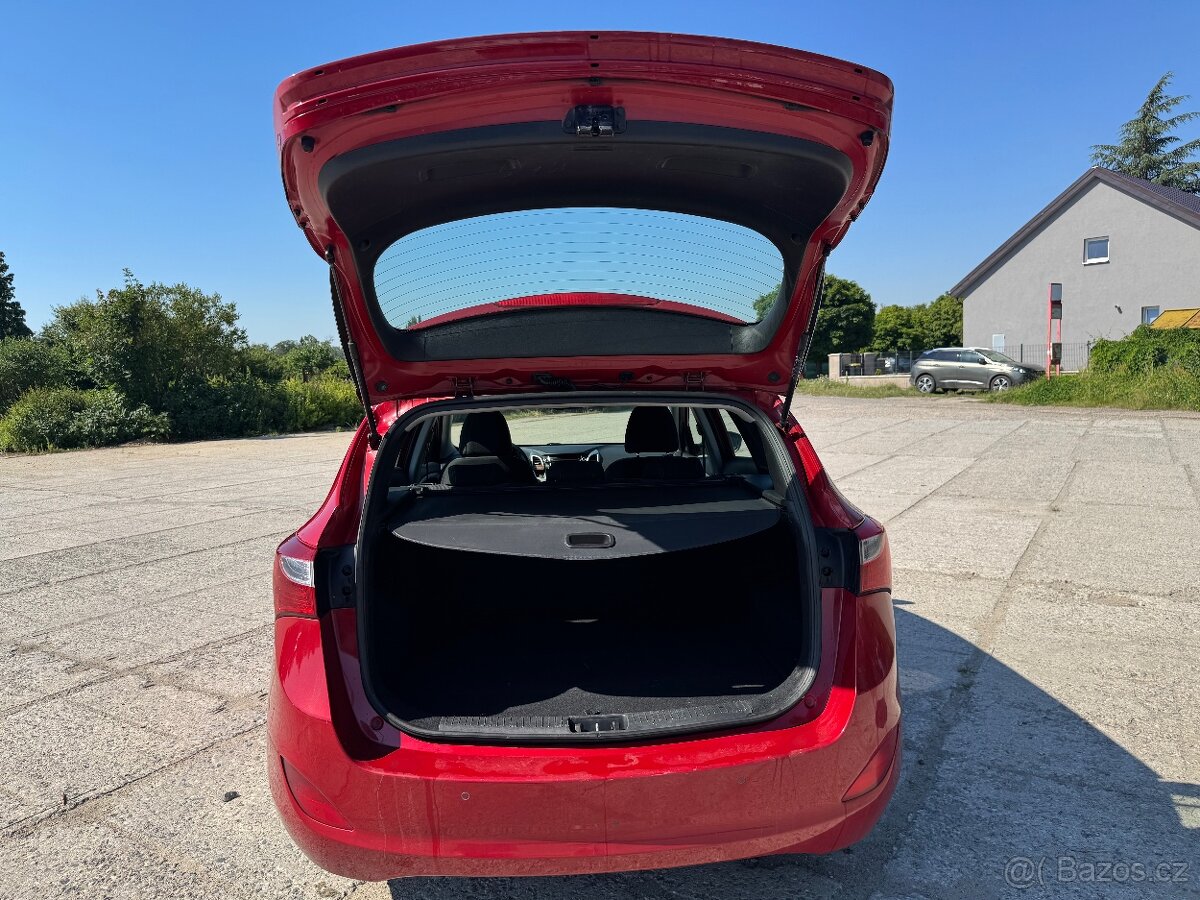 HYUNDAI I30 1.6 CRDi, KLIMA - 13