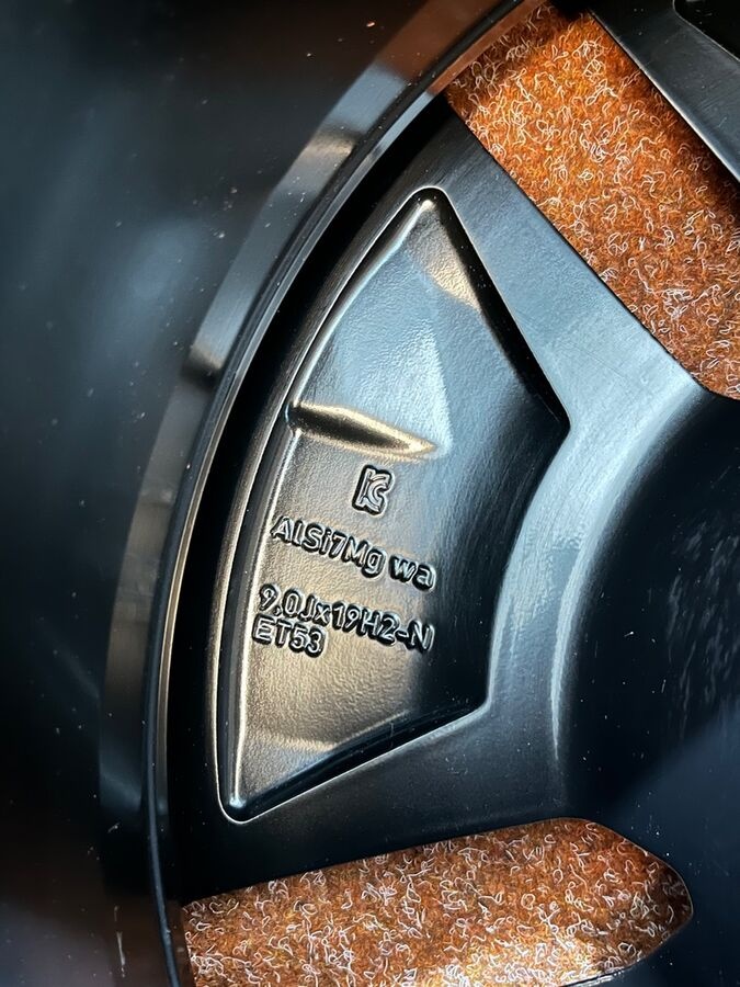 5x108 R19 originál POLESTAR 2 - dvourozměr - 13