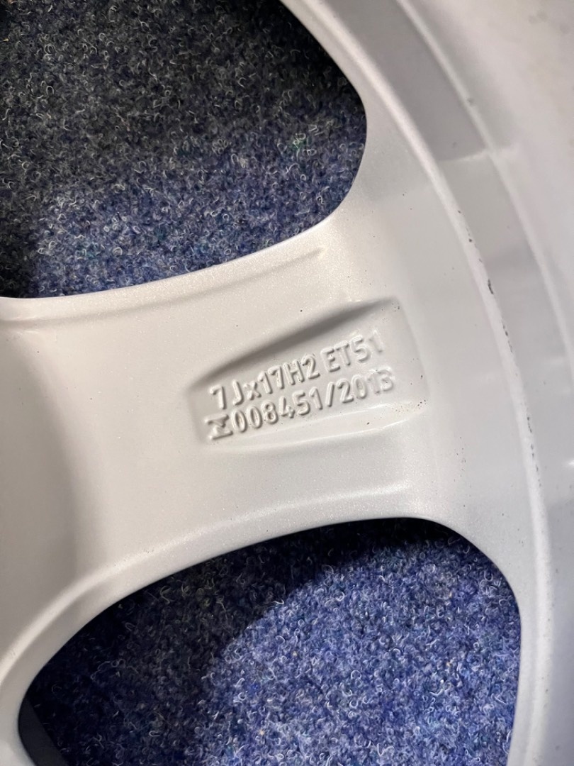 5x112 R17 originál alu Mercedes V-Klasse - Vito - 2020 - 13