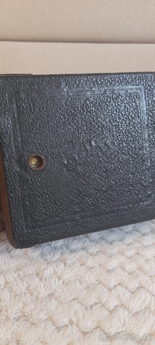 Staré fotoaparáty 6x - 13