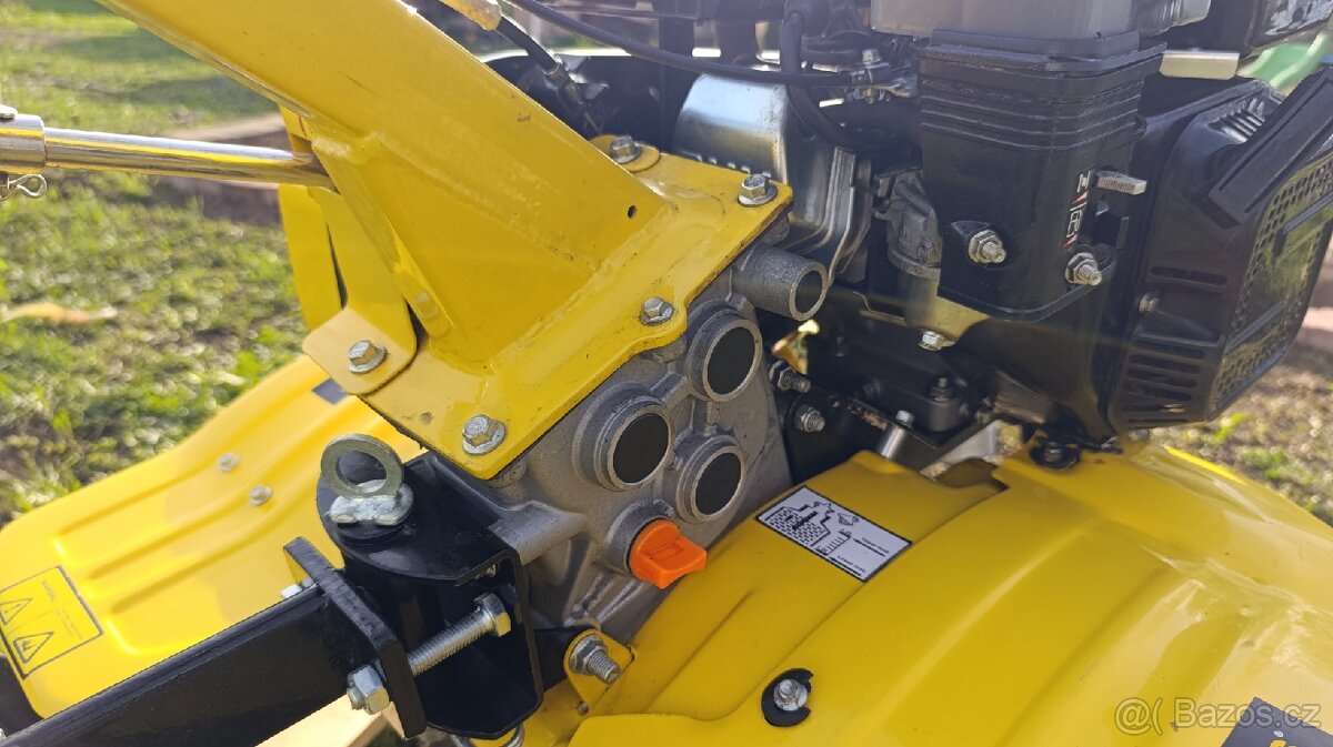 Kultivátor Powerplus 208cc + pluh - 13