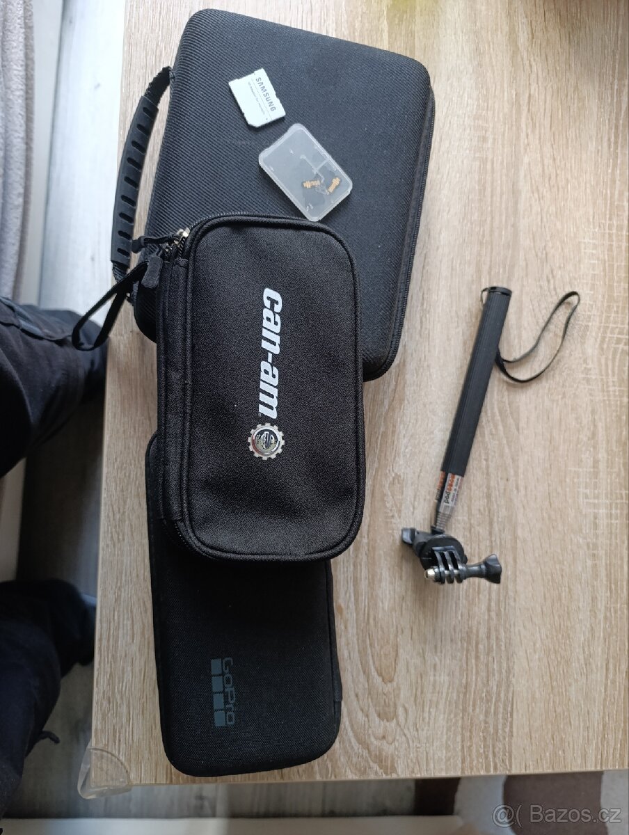 GoPro max 360 a Lamax X9.2 - 13