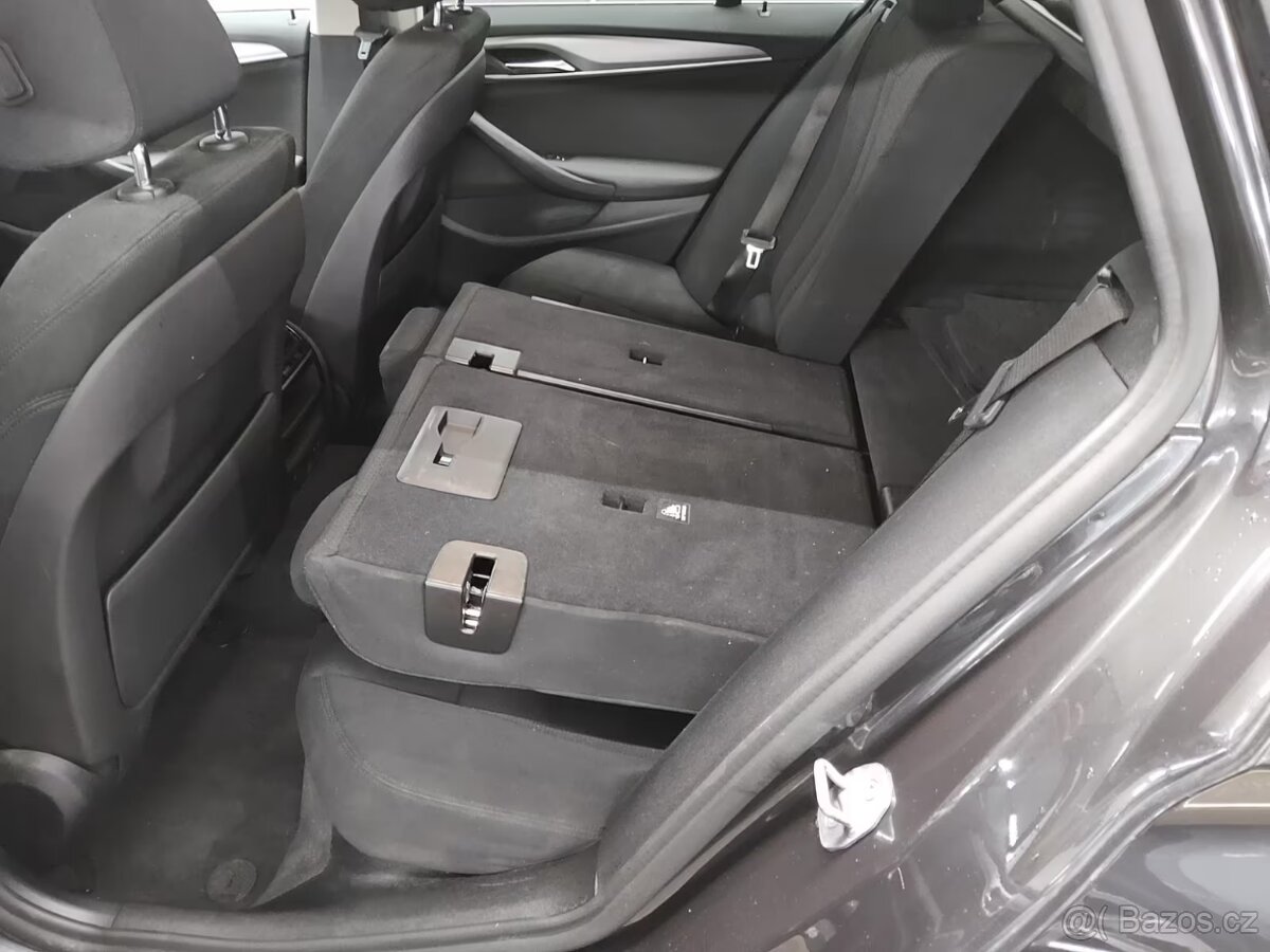 BMW 520d Aut 190PS Nav LED 2PDC AL Výhř DPH 1/20 - 13