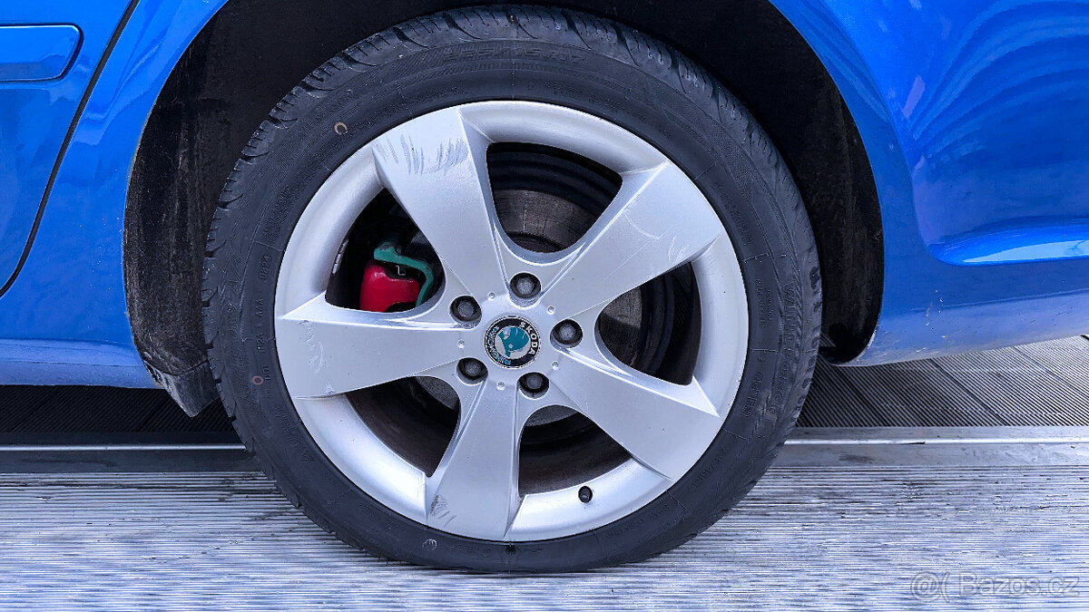 Vůz na náhradní díly Škoda Octavia 2 RS kombi 2006 BWA GVT L - 13